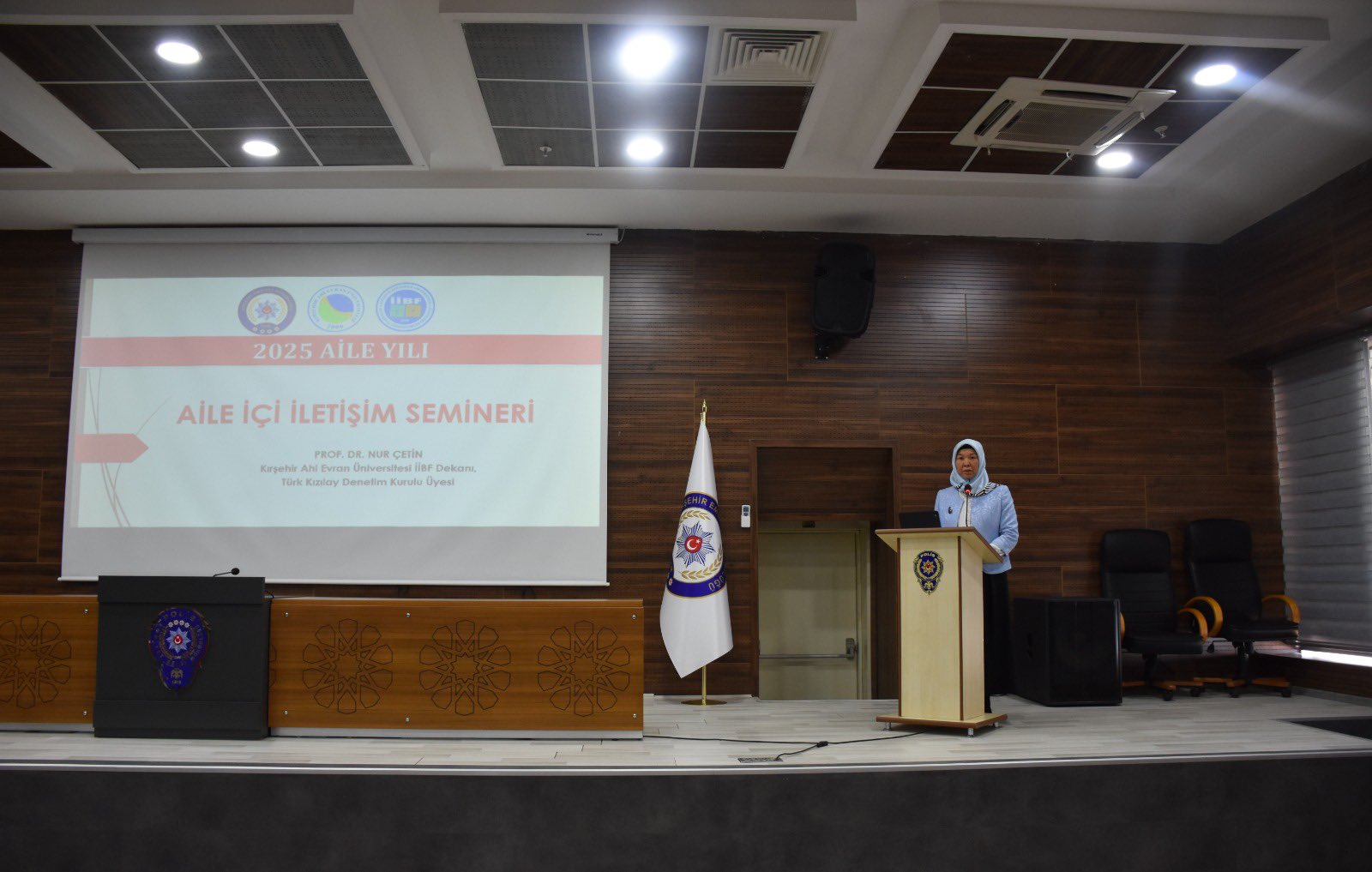 Kırşehir Emniyet Personeline Aile İçi İletişim Eğitimi Verildi-1