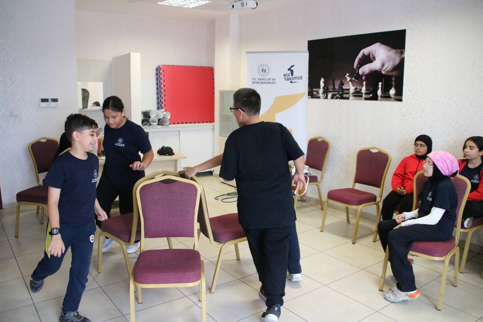 Kırşehirli Gençler, Hafta Sonları Kurslara Akın Ediyor (3)