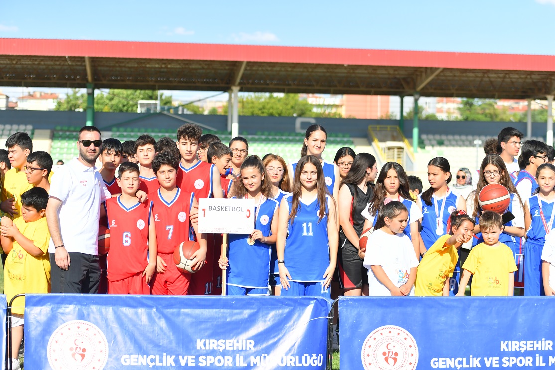 Öztürk “Çocuklarınızı Yaz Spor Okullarına Gönderin” (2)