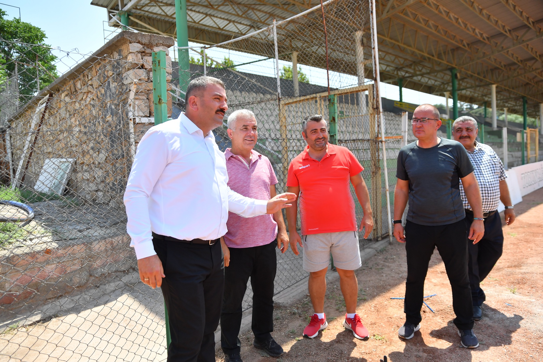 Spor İl Müdürü Çakmakçı, Gençlerle Bir Araya Gelmeye Devam Ediyor (1)