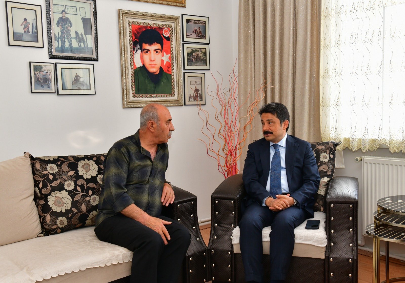 Vali Demiryürek“Şehit Ailelerine Sahip Çıkmak Bizim En Ulvi Görevimizdir”3