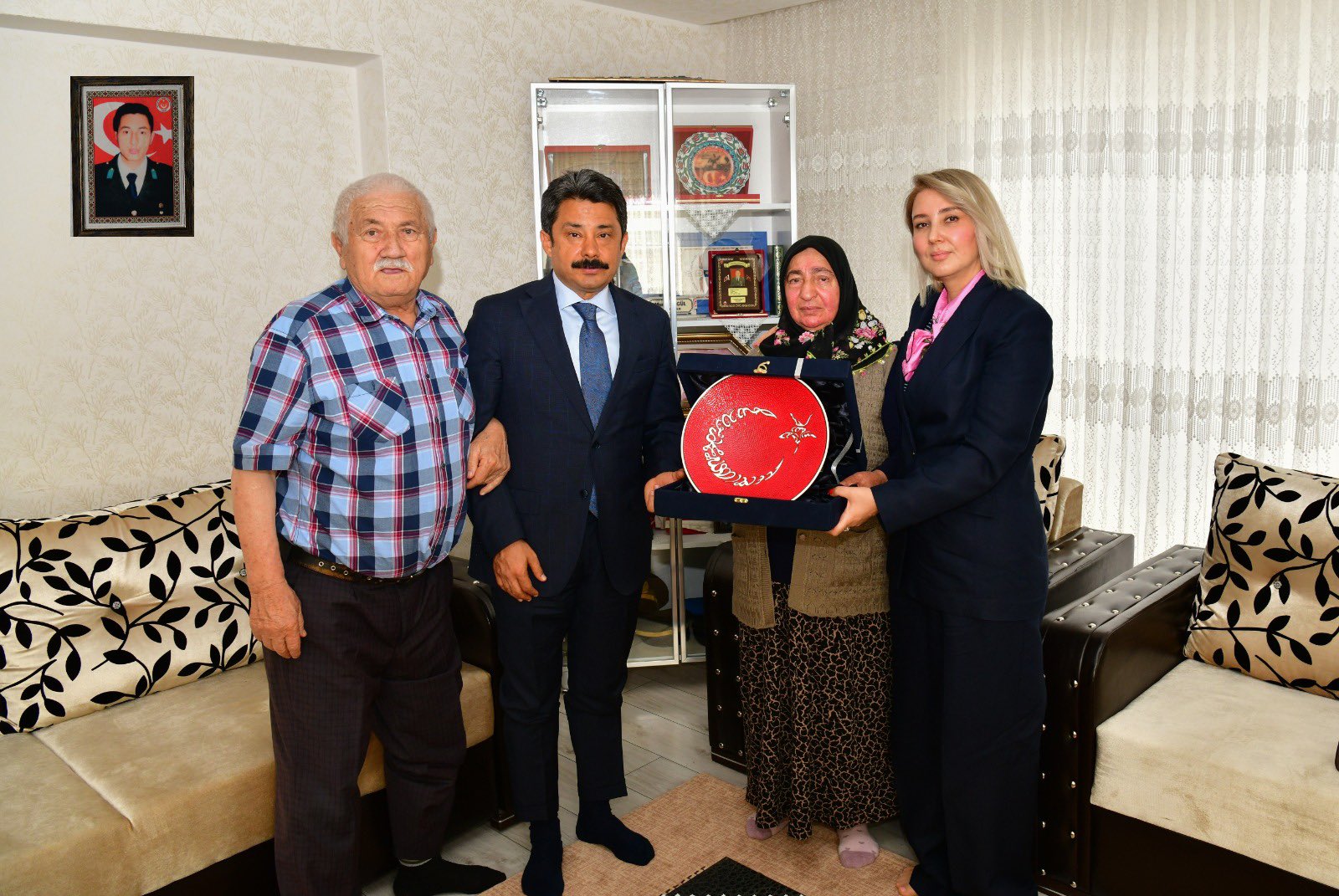 Vali Demiryürek“Şehit Ailelerine Sahip Çıkmak Bizim En Ulvi Görevimizdir”5