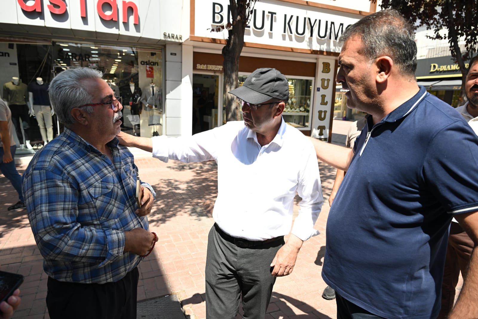 Chp Heyeti Tarım Ve Esnafla Buluştu2