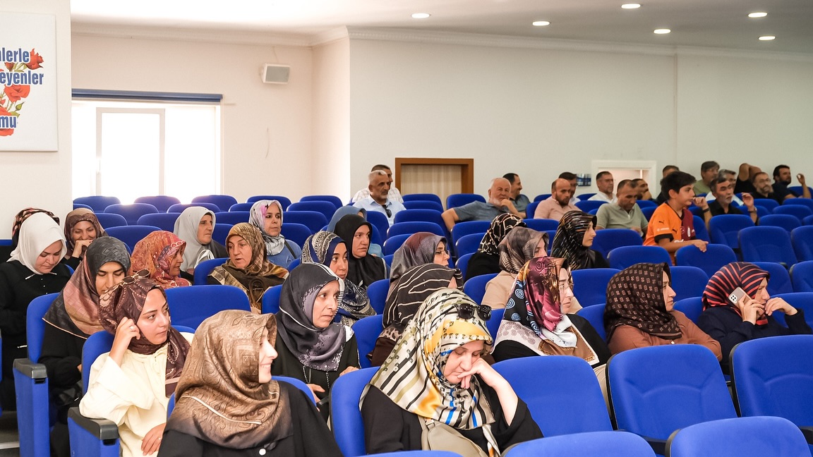 Kırşehir’de Din Görevlilerine “Bağımlılıkla Mücadele” Semineri1