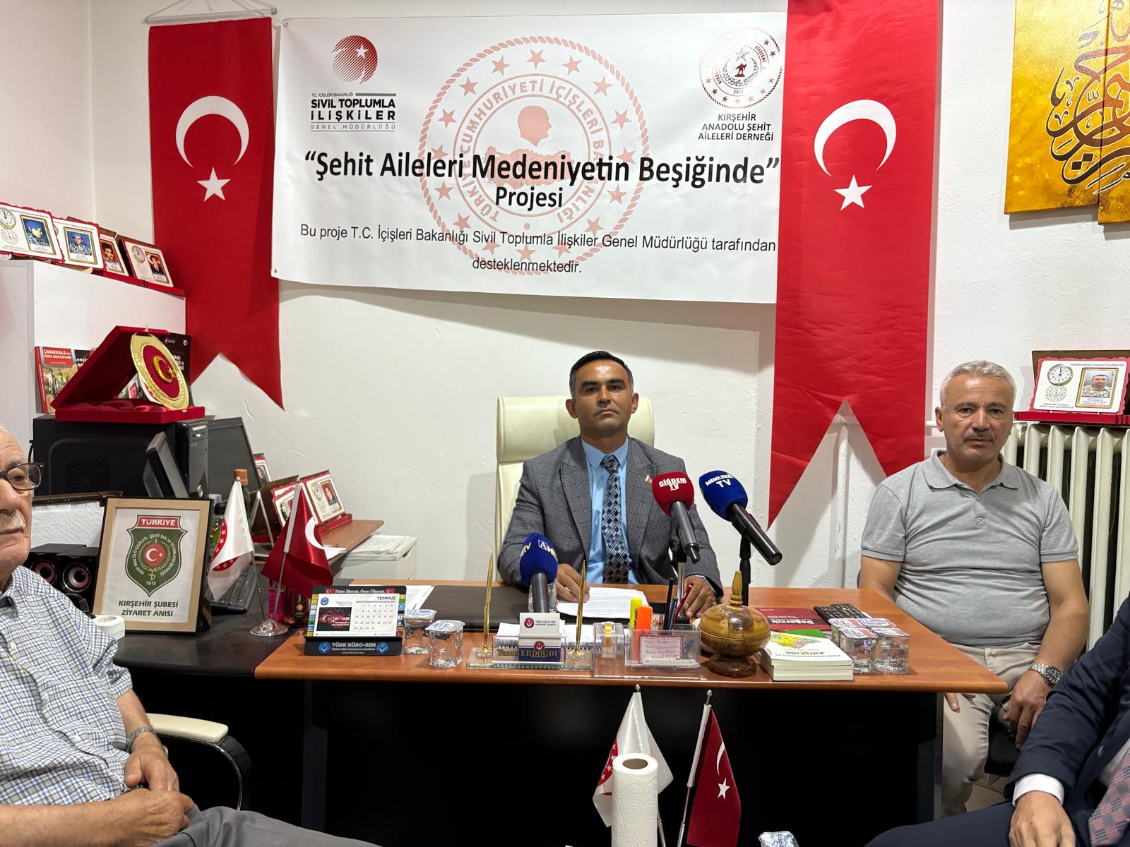 “Şehit Aileleri Medeniyetin Beşiğinde” Projesi Kırşehir’de Tanıtıldı