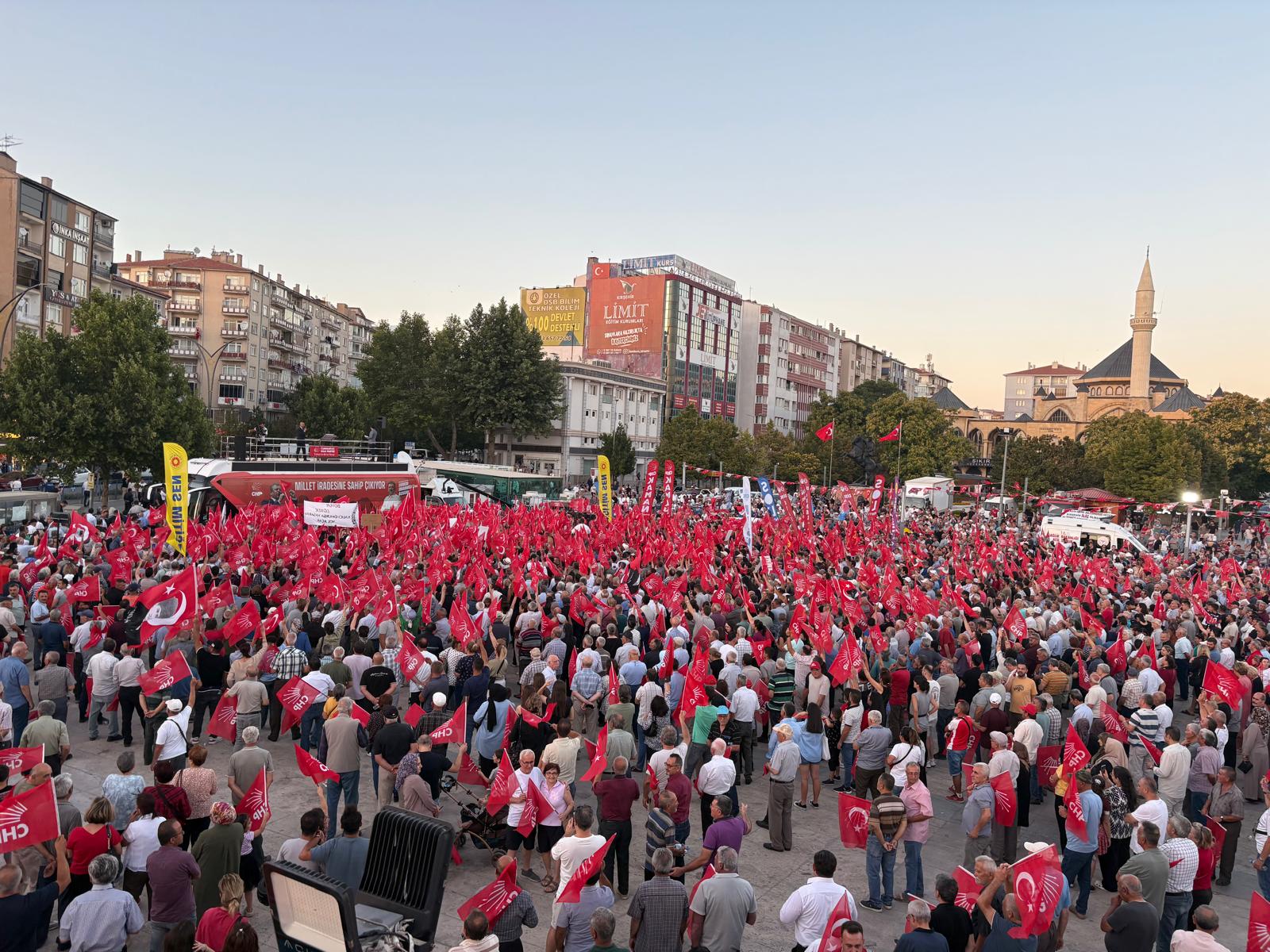 Whatsapp Image 2025 08 15 At 21.30.48 (1)