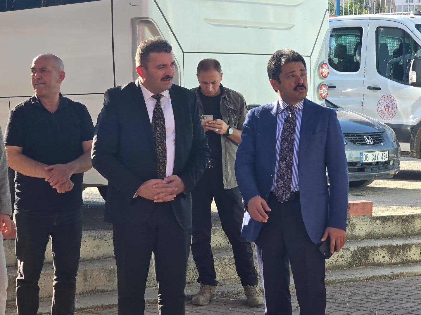 Aşikpaşa Spor Salonu Yeni̇den Doğuyor (2)