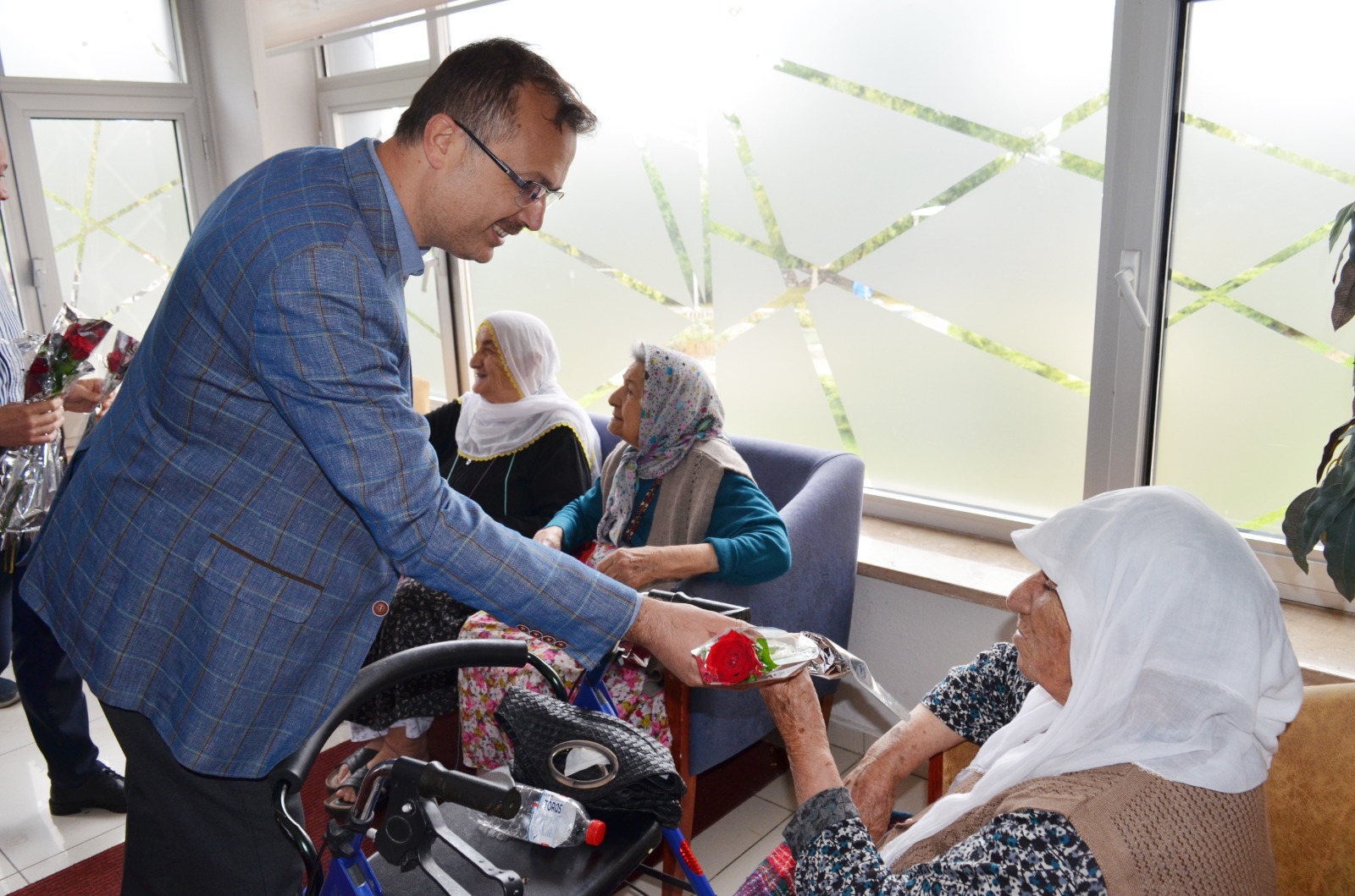 Kırşehir Huzurevindeki Büyükler Unutulmadı!