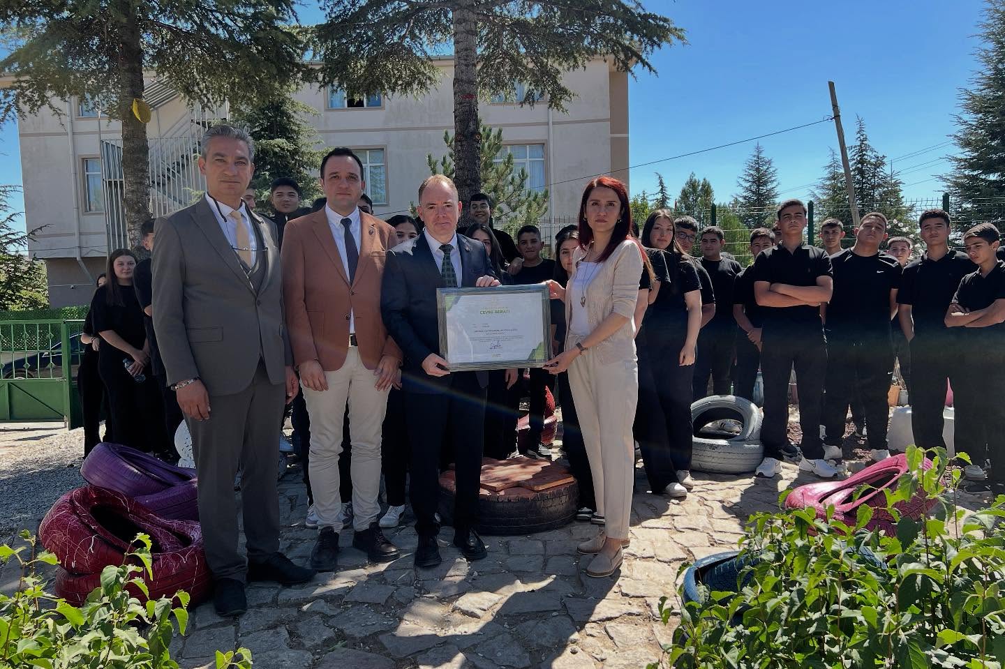 Kırşehir’de O Okul Çevre Beratı Belgesini Aldı