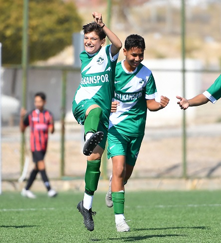 Kırşehirspor U14, Ilk Galibiyetini Farklı Aldı 4 1 (1)