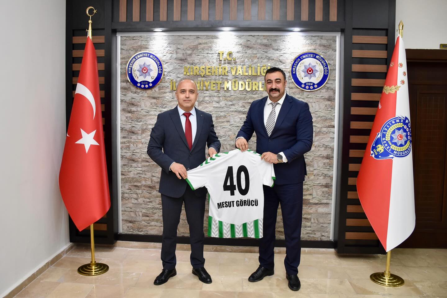 Kırşehirspor’dan Emniyet Müdürü Mesut Görücü’ye Hayırlı Olsun Ziyareti (2)