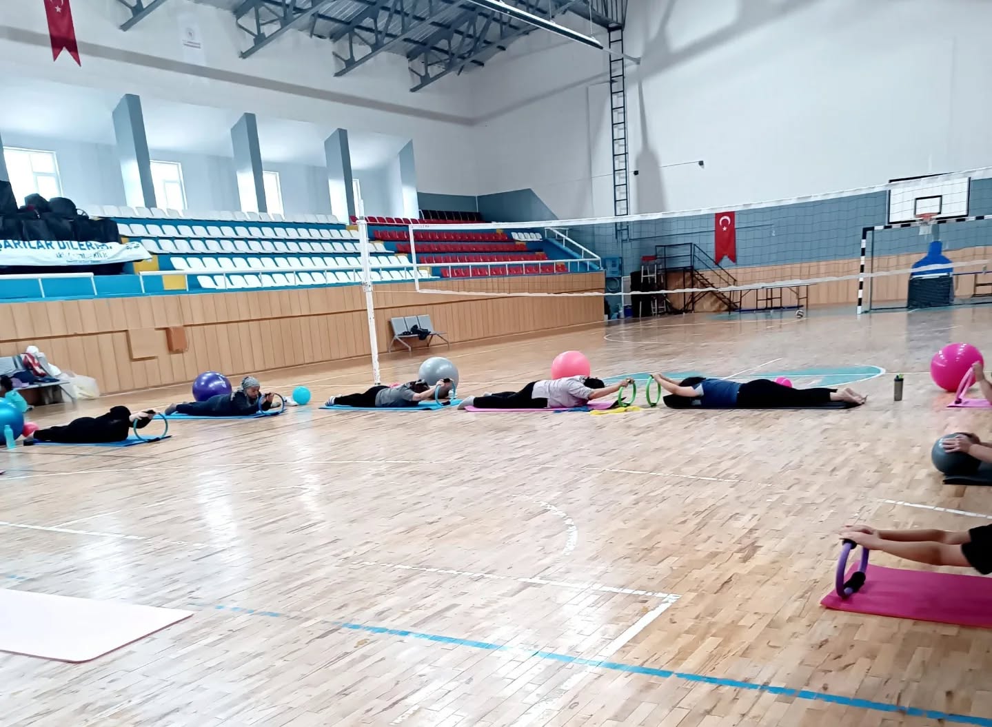 Mucur’da Kadınlar Pilatesle Hayata Hareket Katıyor (1)