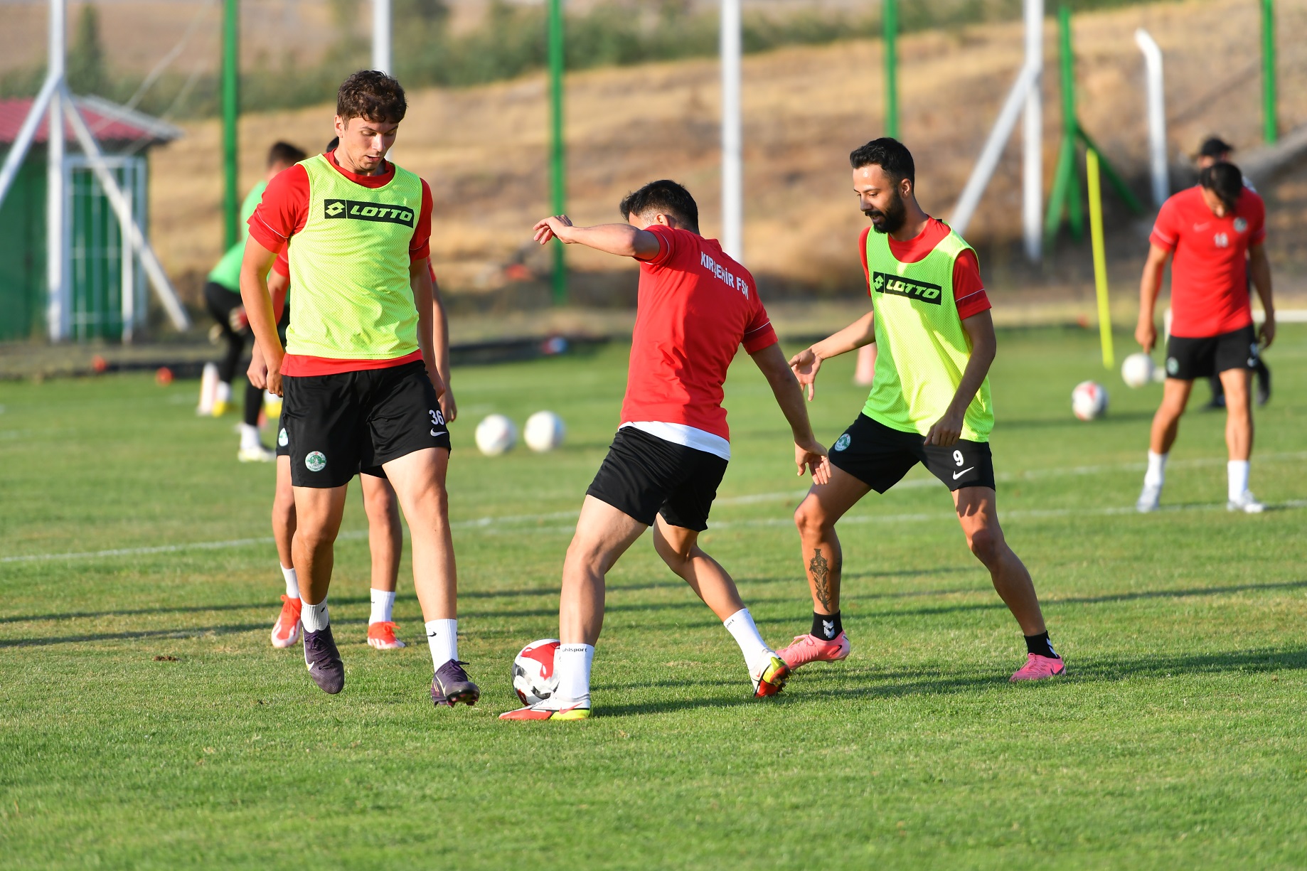 Tüm Hazırlıklar, Karaköprü Maçı Için! (3)