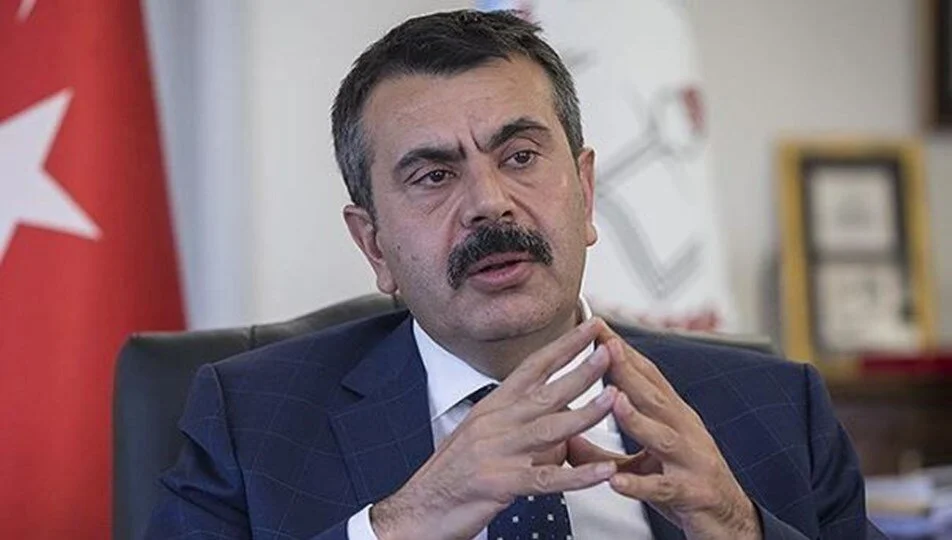 Ara Tatil Kalkıyor mu? İlk Ara Tatil Ne Zaman? Bakan Tekin Açıkladı