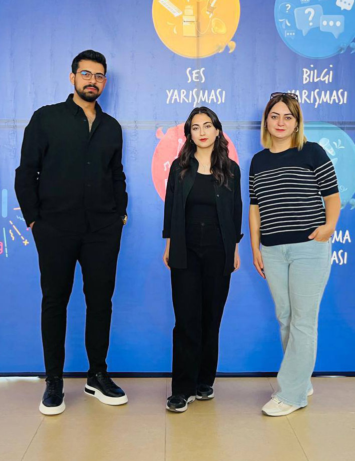 Zümra Hale İnce, Şiir Okuma Yarışmasında Bölge Üçüncüsü Oldu (2)