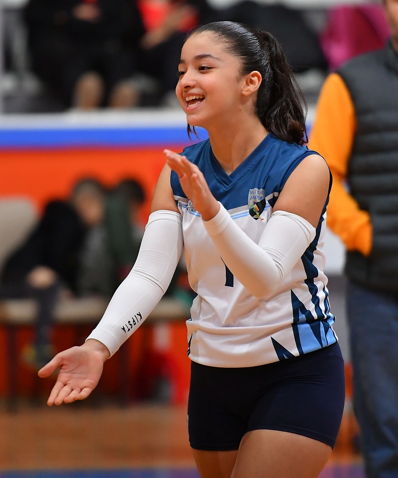 Akademi̇spor B’den Net Gali̇bi̇yet! (1)