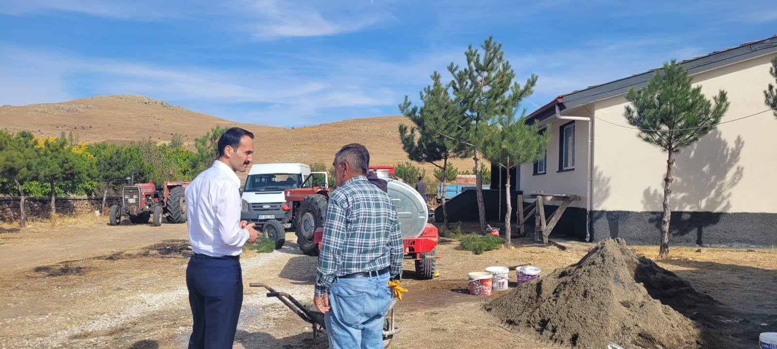 Akpınar Kaymakamı, Köy Halkı Ile Bir Araya Geldi