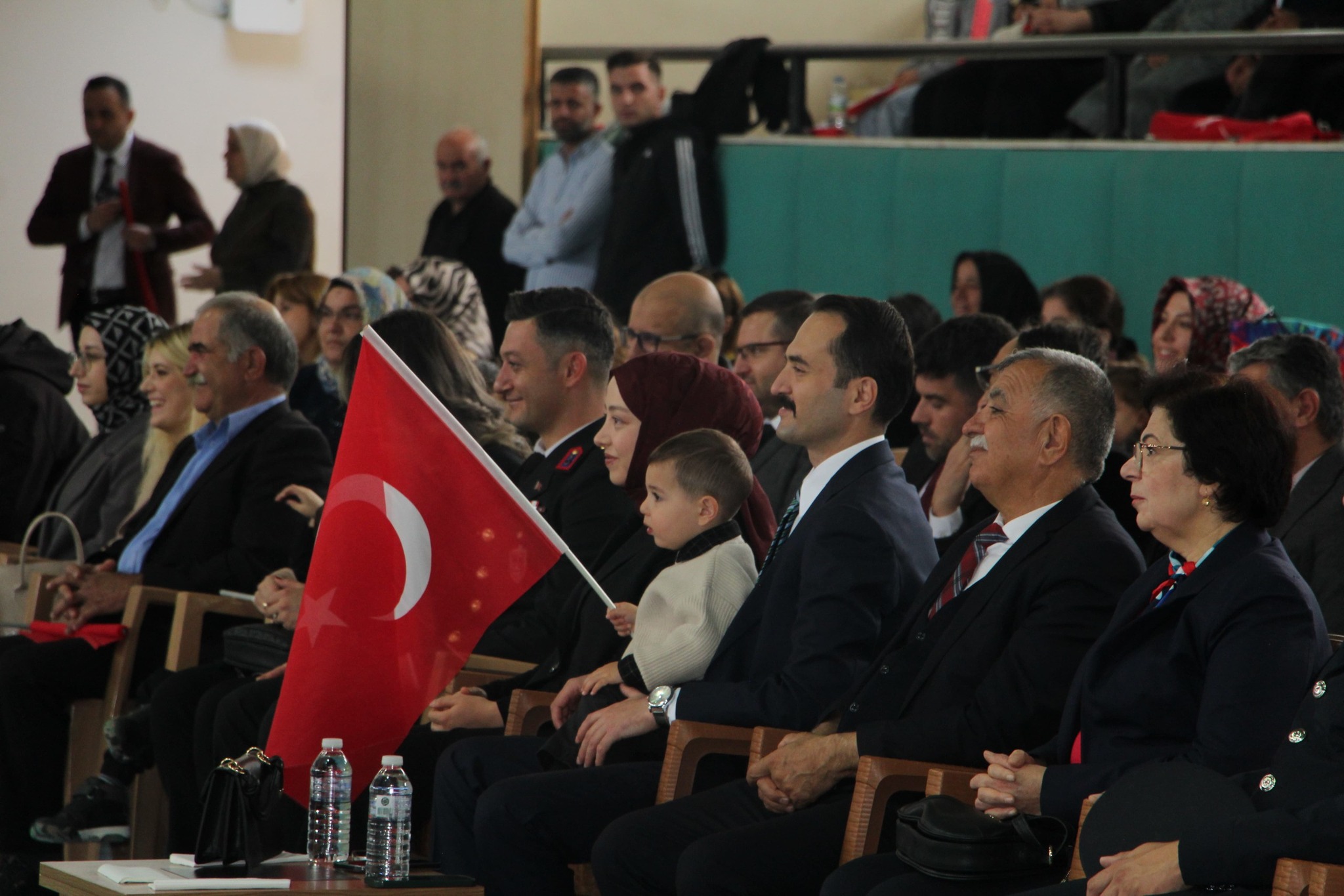 Akpınar’da Cumhuriyetin Ruhu Gençlerle Yankılandı