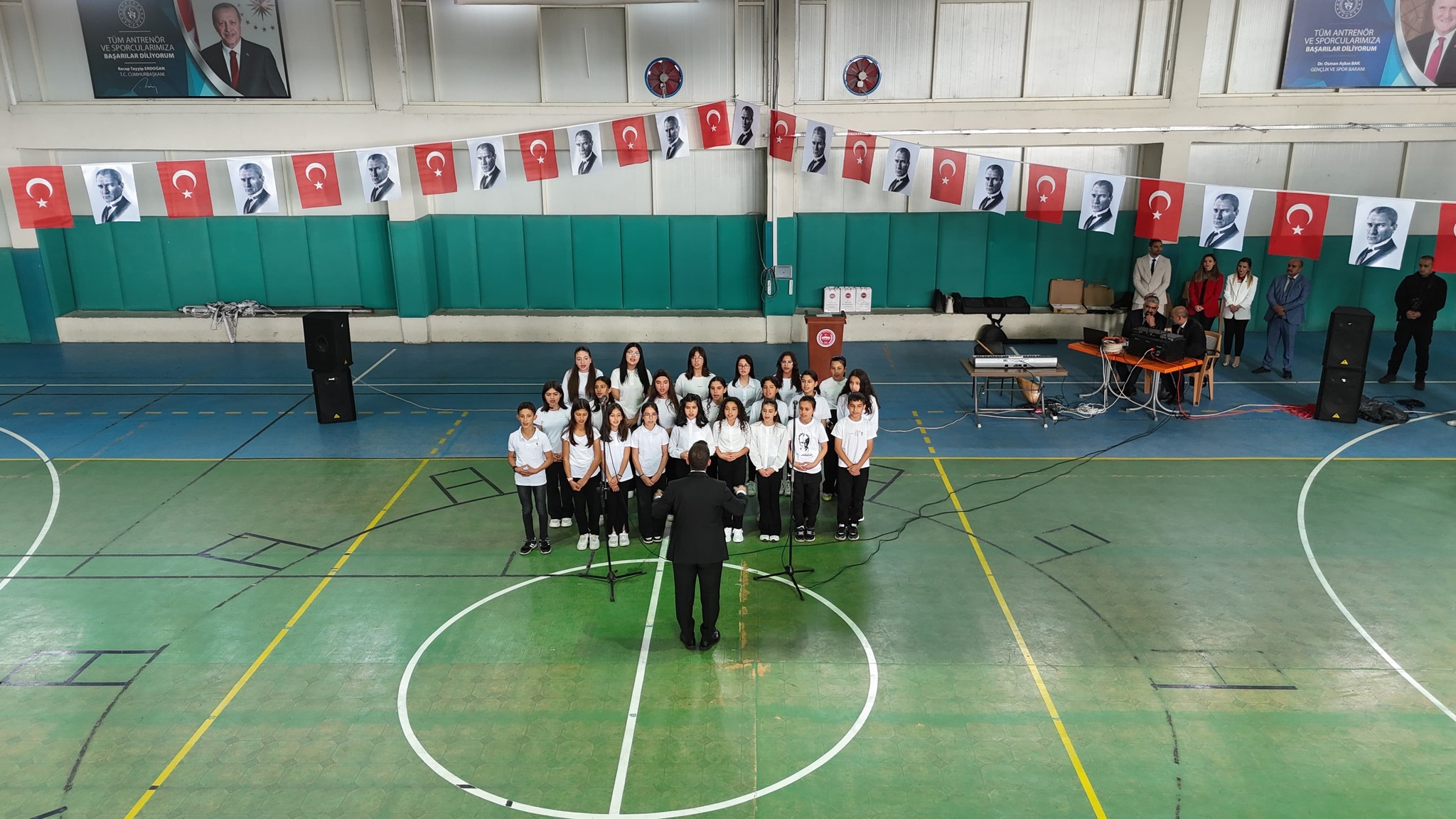 Akpınar’da Cumhuriyetin Ruhu Gençlerle Yankılandı2