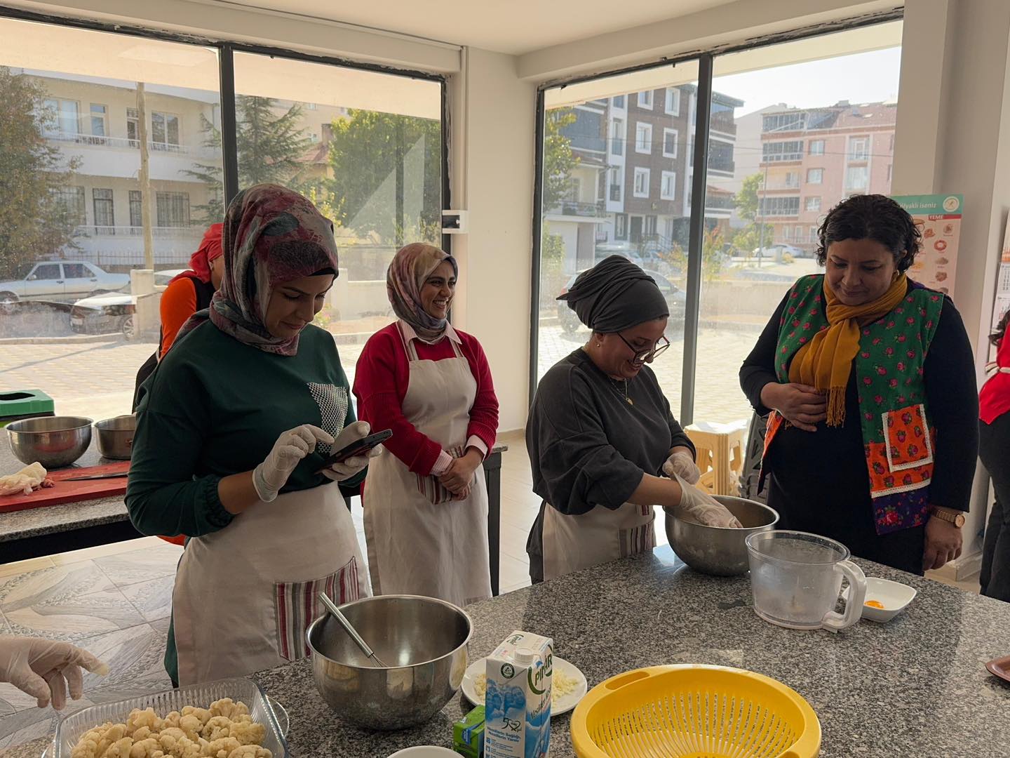 Başkan Seher Ünsal’dan Adem’e Destek!1