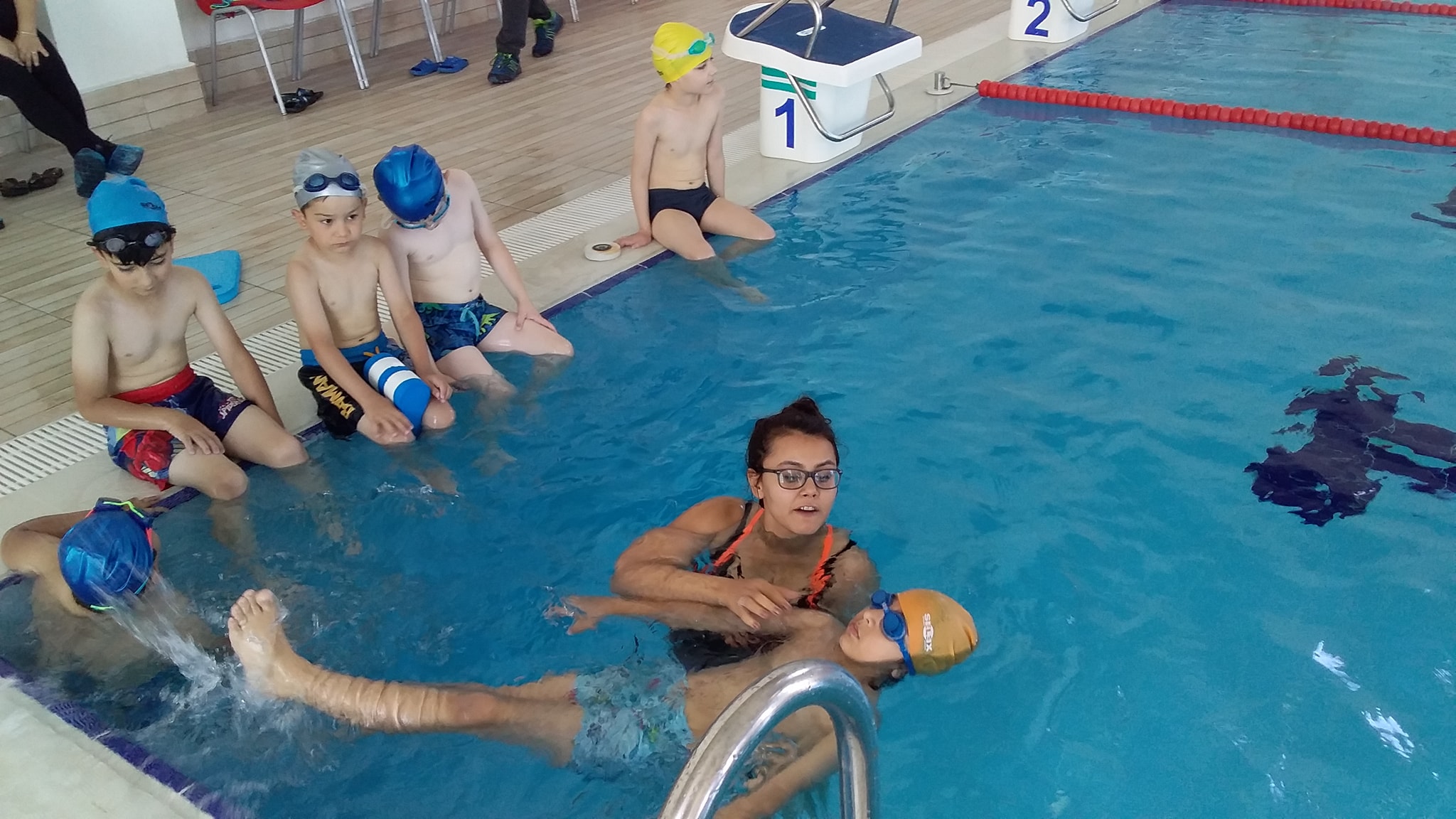 Bil Koleji’nde Yüzme Kursları Başladı (1)