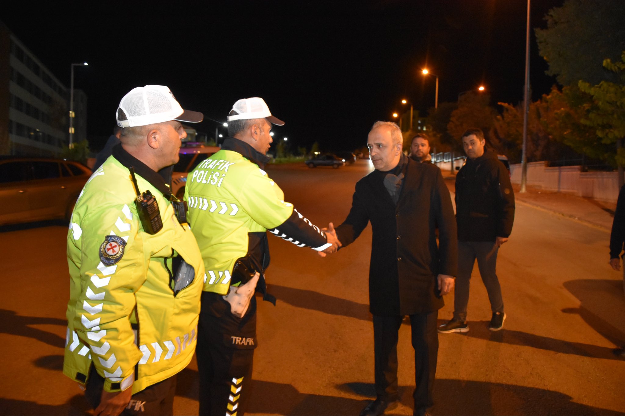 Emniyet Müdürü Görücü Sahada İncelemeleri Sürdürüyor3