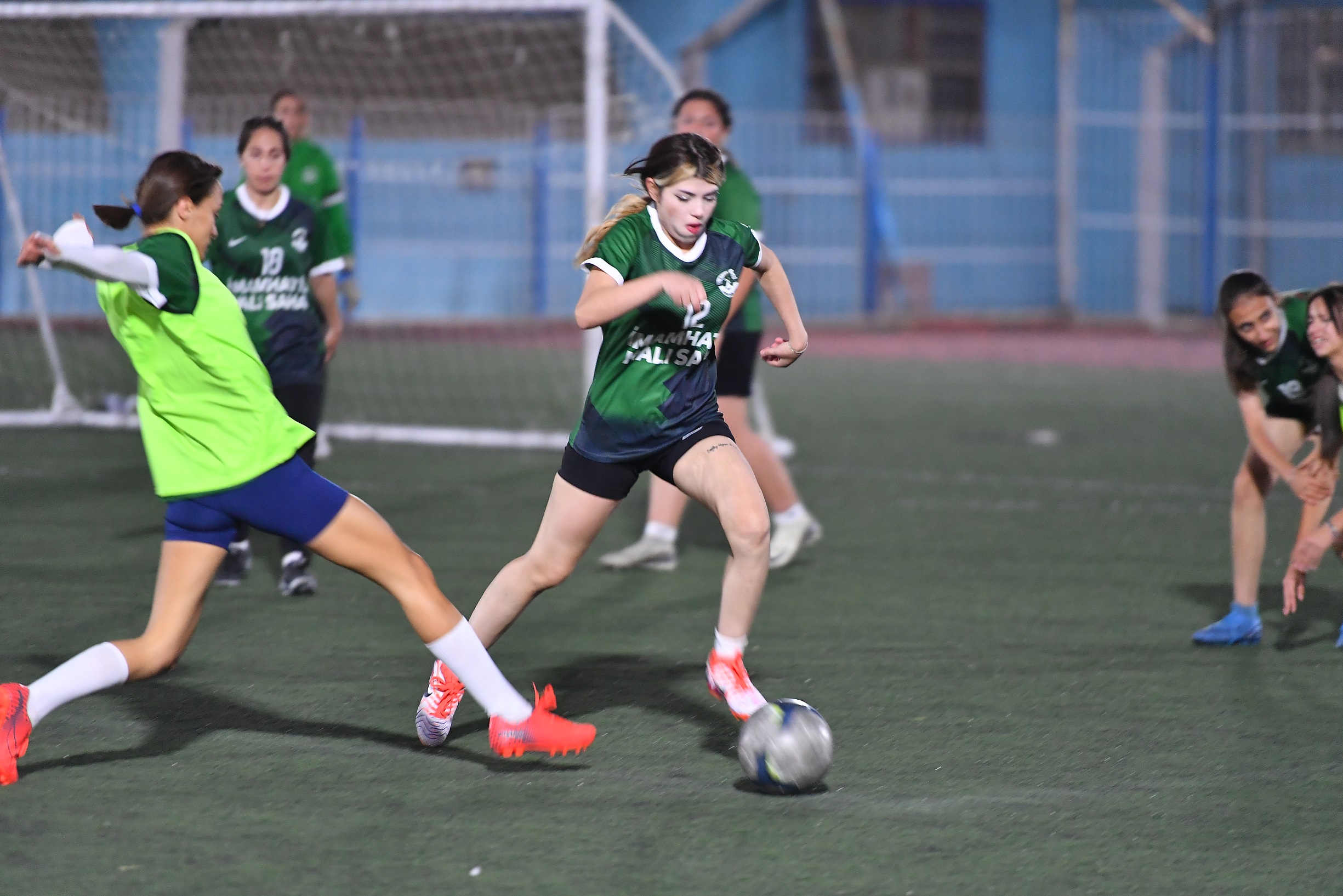 Kadın Futbol Takımı Yeni Sezona Hazırlanıyor (2)