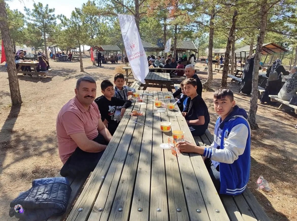 Kırşehir’de Çocuklar Için Renkli Ve Eğlenceli Aile Şenliği (3)