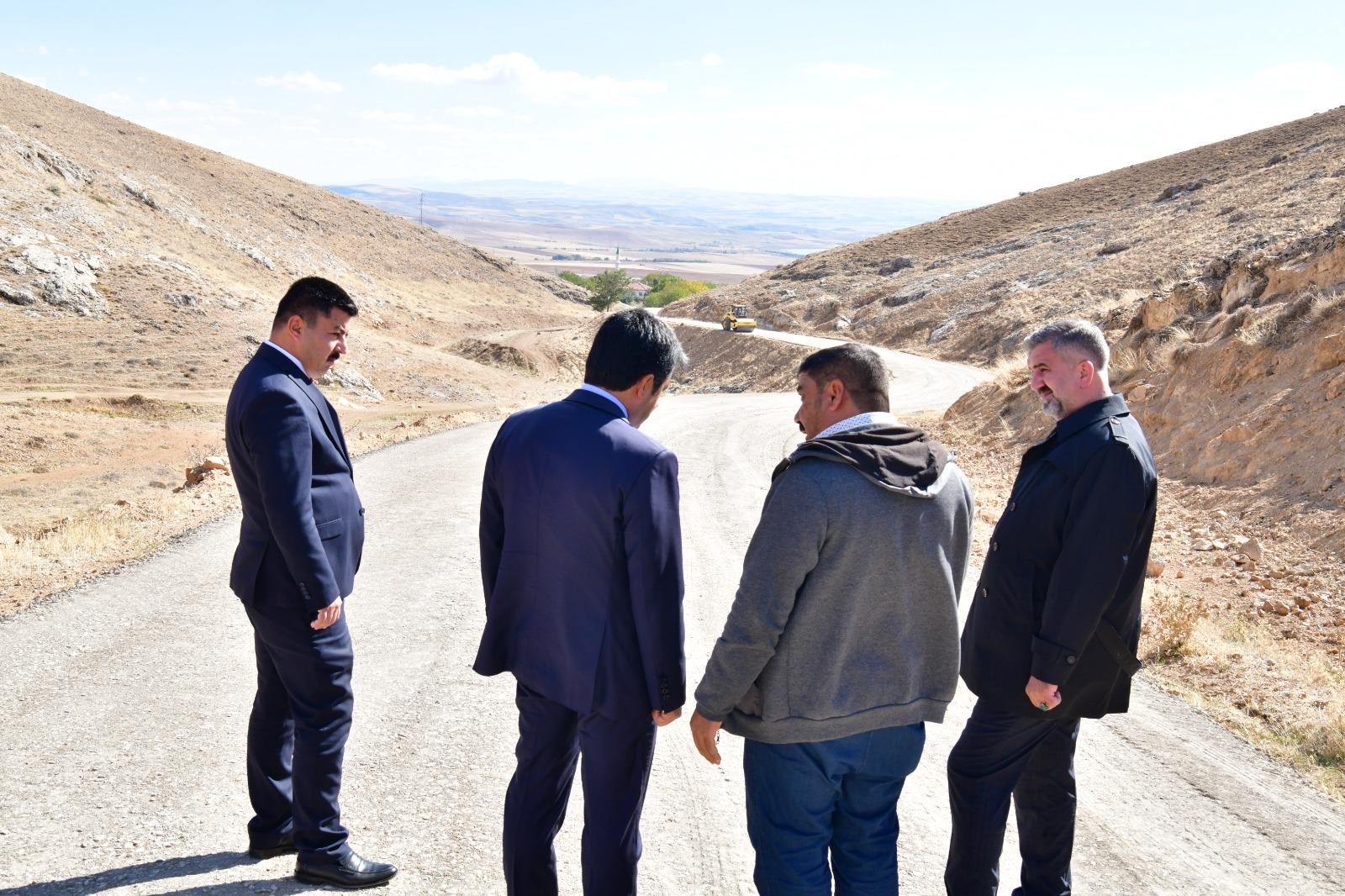 Kırşehir’de Köy Yolları Yeni Görünümüne Kavuşuyor2