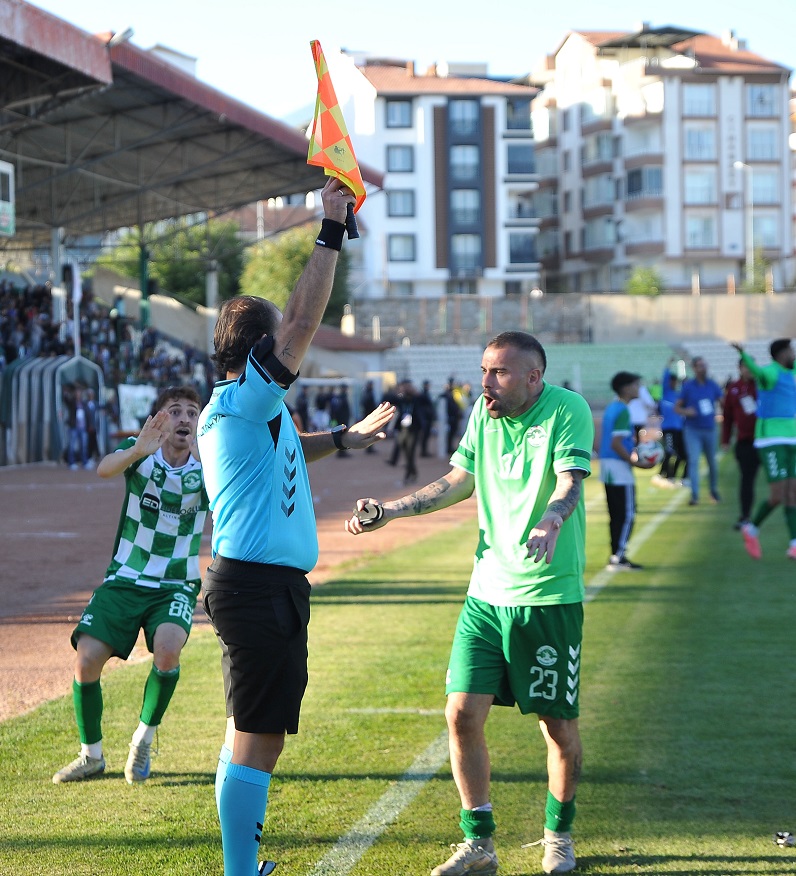 Kırşehirspor’da Hakem Krizi Büyüyor “Emeklerimiz Göz Göre Göre Gasp Ediliyor!” (2)