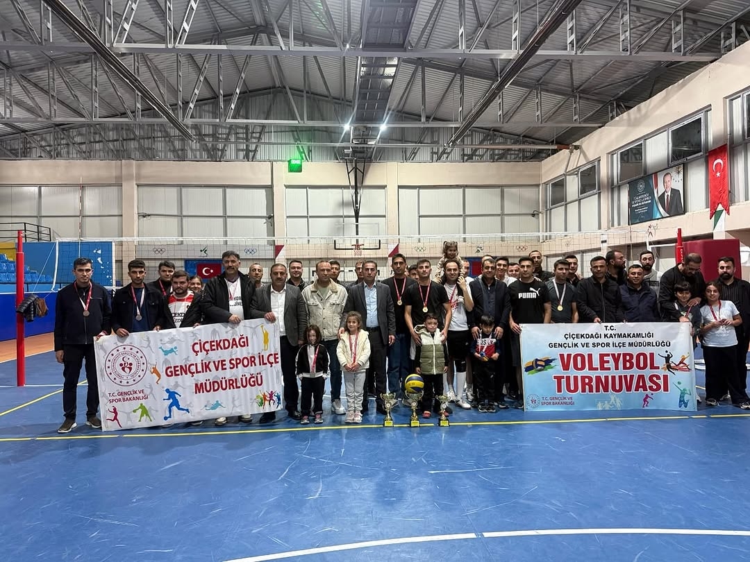 Kurumlararası Voleybol Turnuvası Sona Erdi! (4)