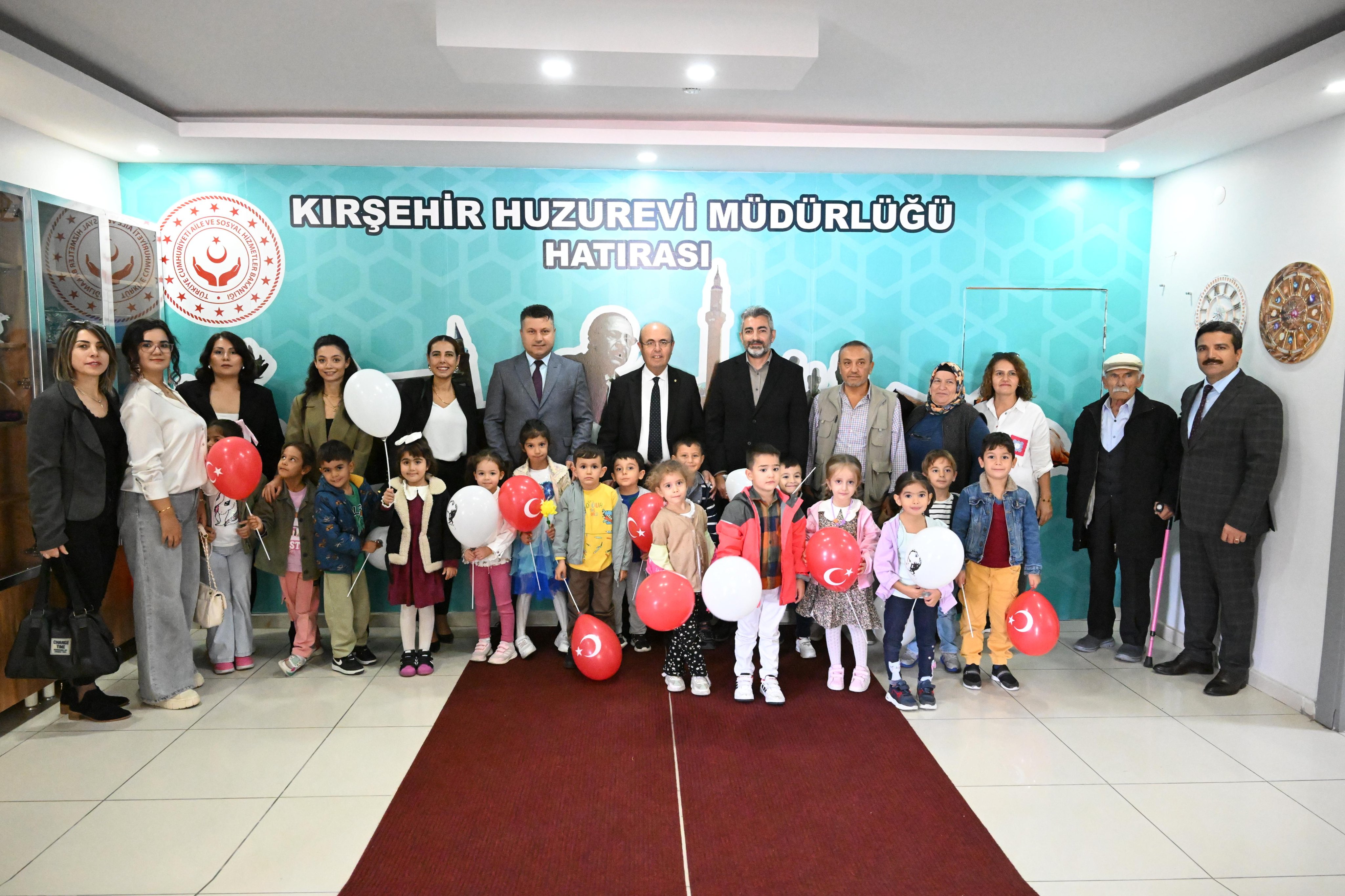 Kuşaklar Arası Sevgi Buluşması