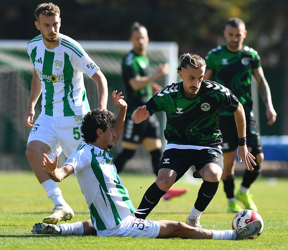 Ligde, Zirve Yarışı Kızışıyor (1)