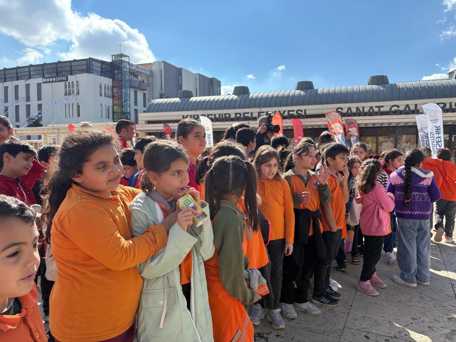 Minikler Sanatla Buluştu3