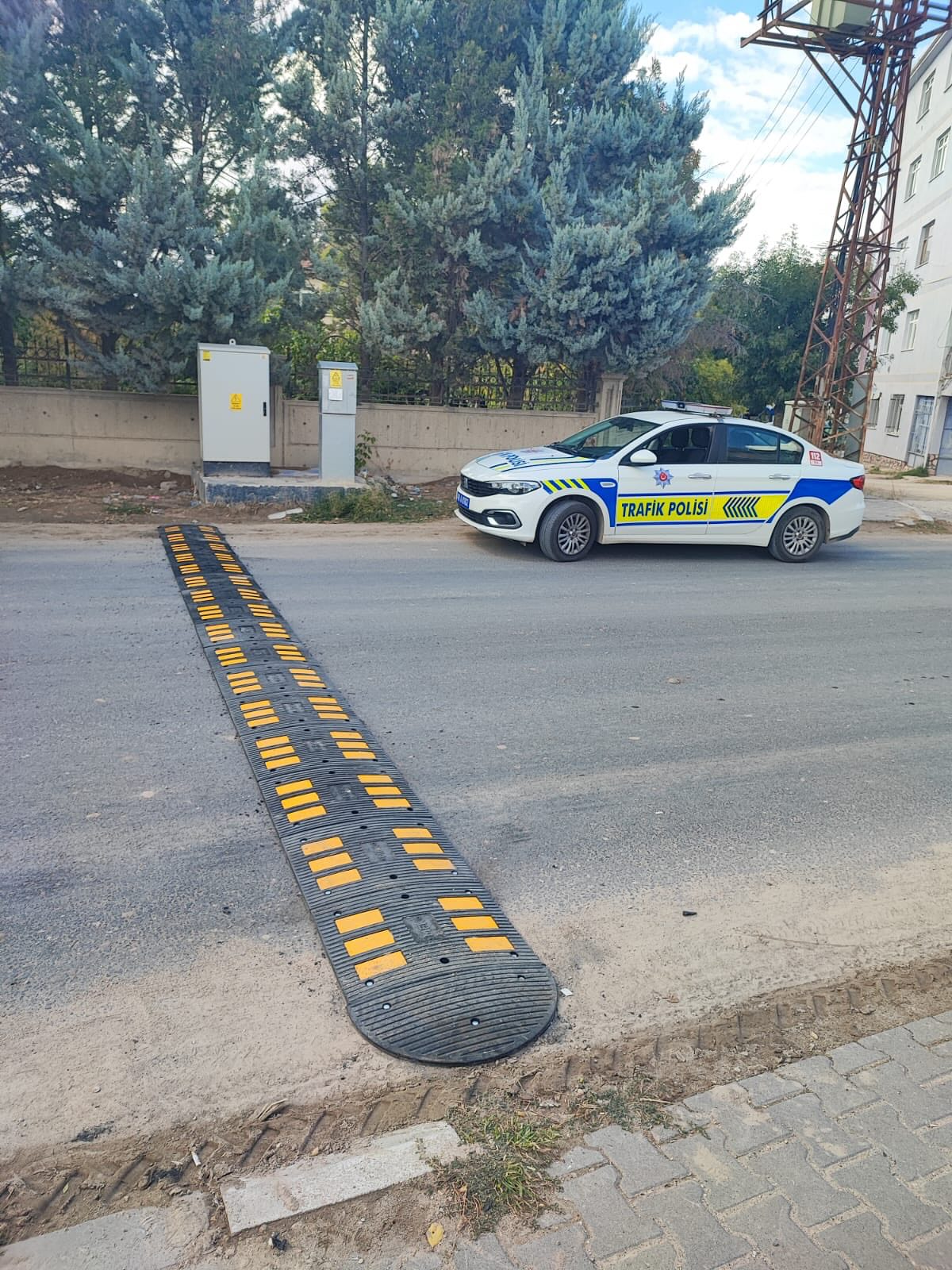 Mucur’da Okul Güvenliği Için Yol Kasisleri Yapıldı1