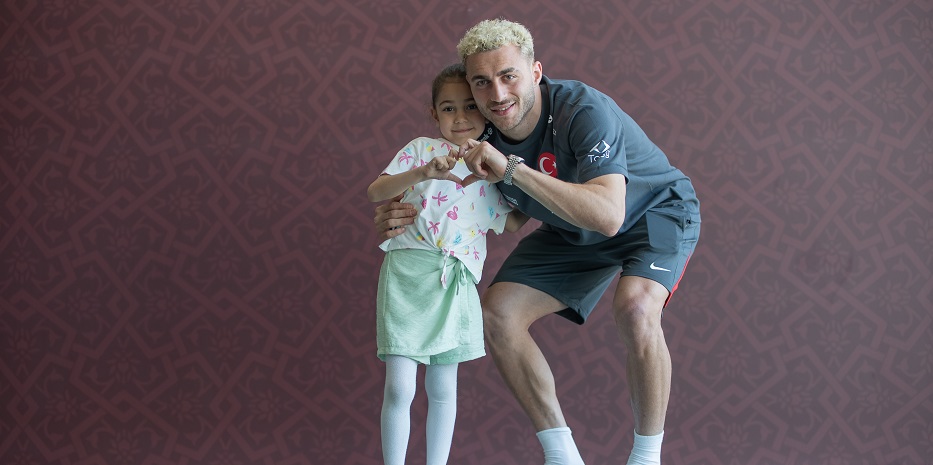 Otizmli Çocuklardan Millî Yıldıza Objektif “Futbol Aynı, Sevgi Her Yerde” (1)