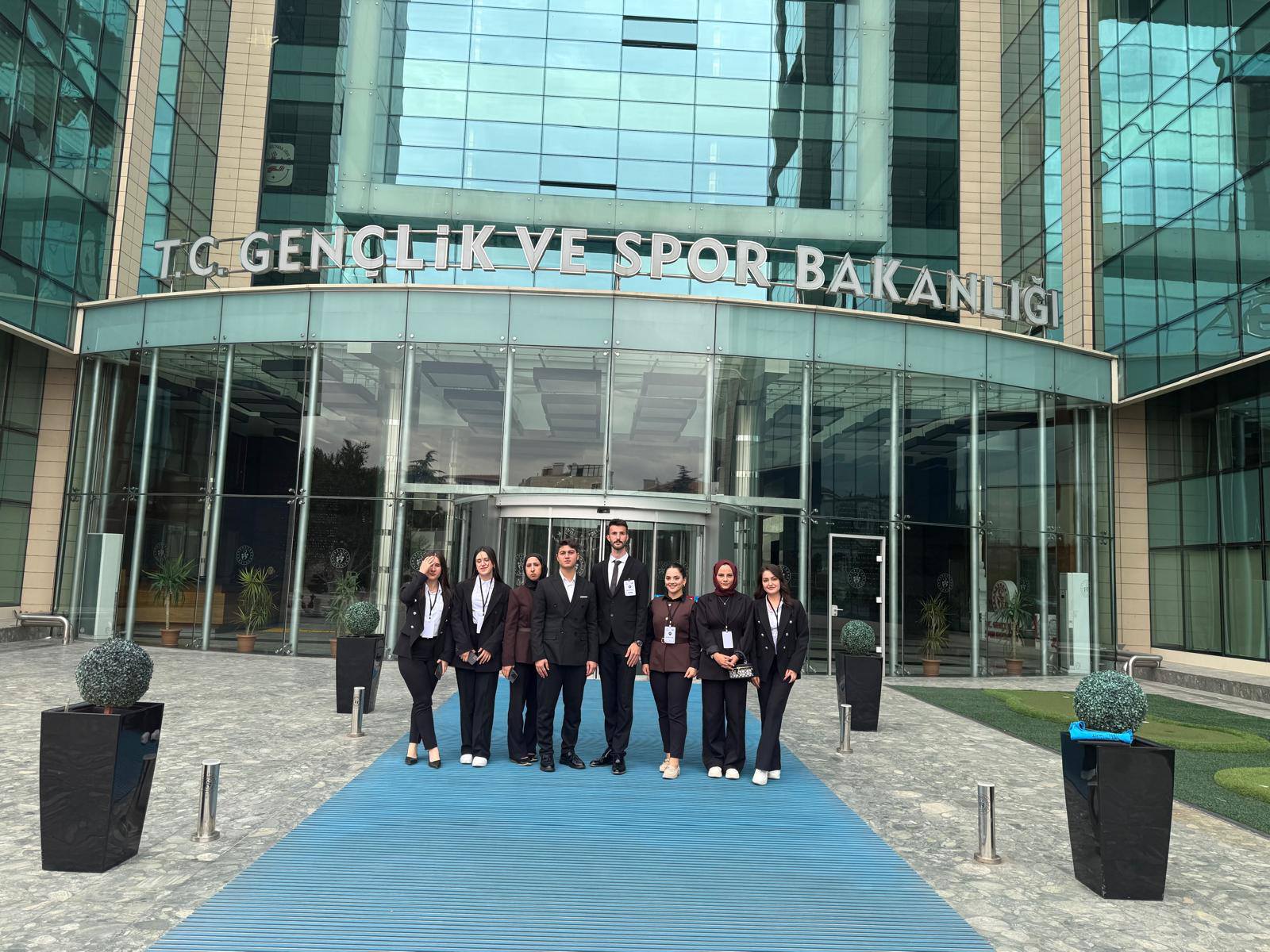 Üni̇des Projesi Kapsamında Öğrencilerden Ankara'daki Kurumlara Ziyaret (2)