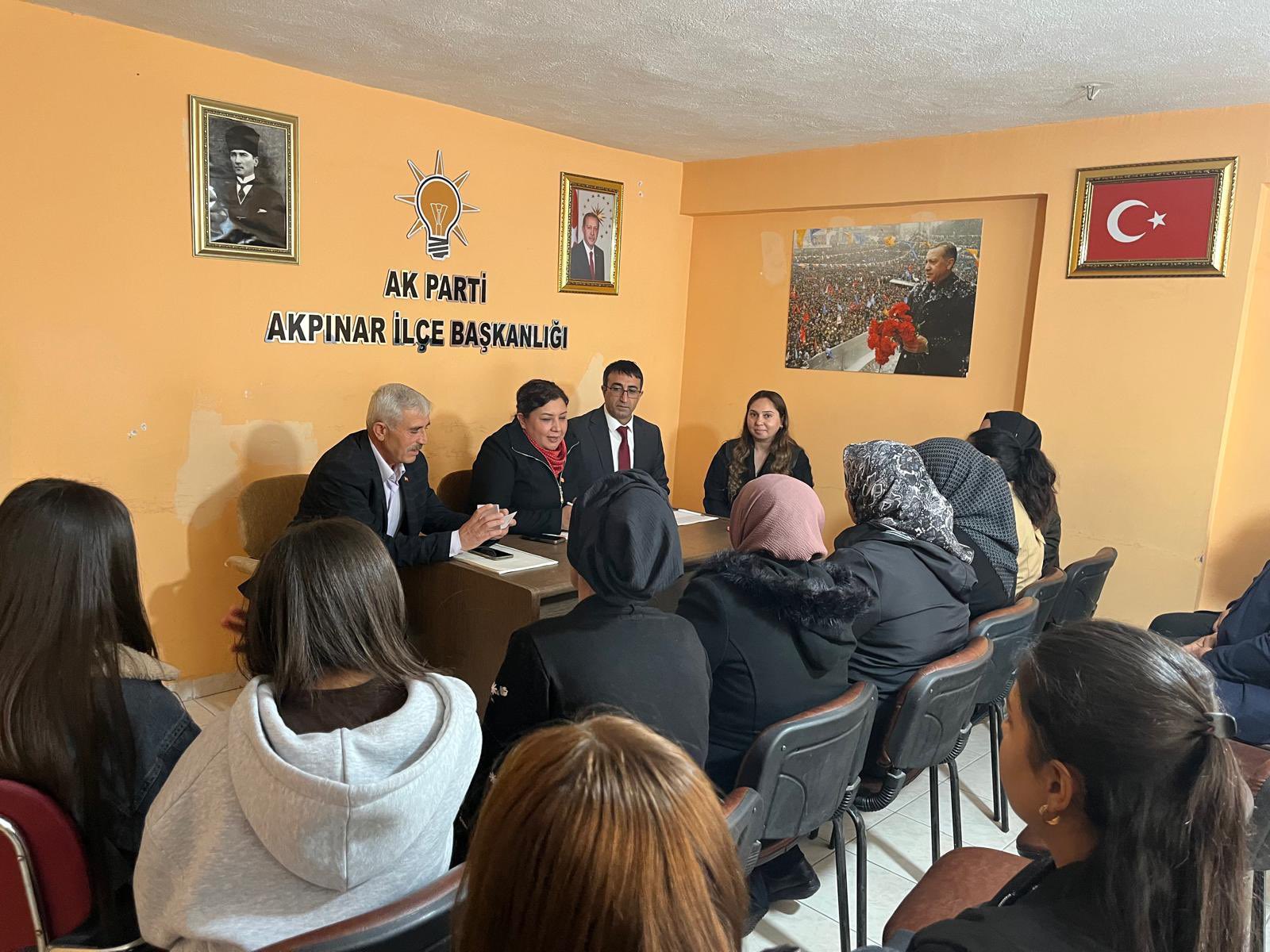 Ak Parti Kırşehir’de 6 Ilçede Danışma Toplantısı Yaptı1