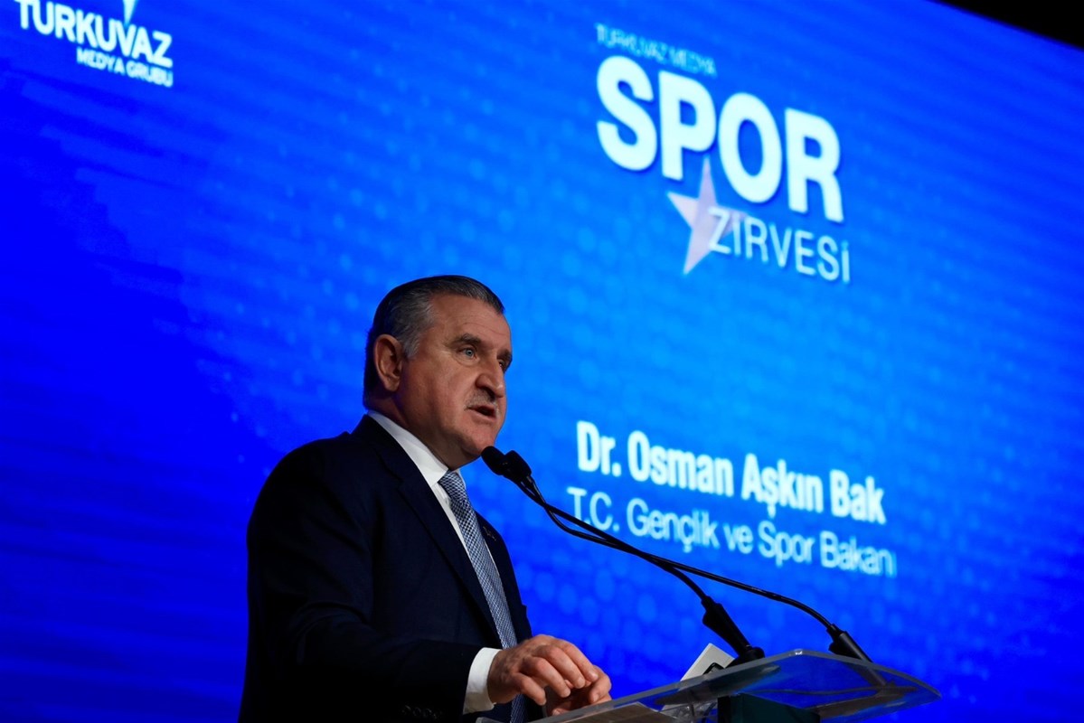 Bakan Bak “Türkiye'de Bir Spor Tesisi Devrimi Yaşanmaktadır (1)