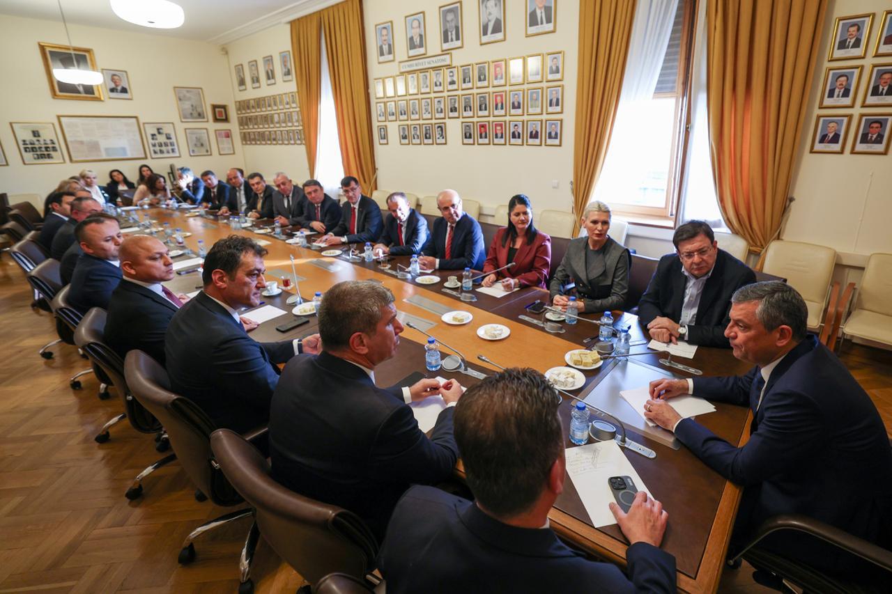 Başkan Ekicioğlu, Genel Başkan Özel Ile Görüştü3