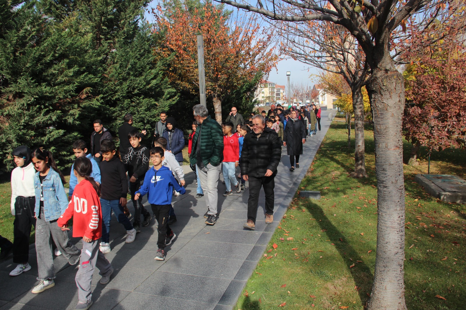 Diyabet Farkındalık Yürüyüşü Kentpark’ta Yapıldı 1