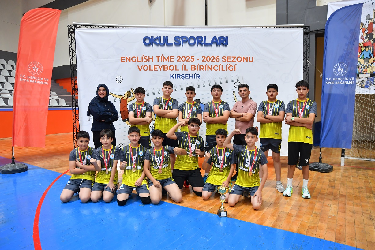 Erol Güngör Ortaokulu Şampiyonluk Kupasını Kimseye Bırakmadı (3)