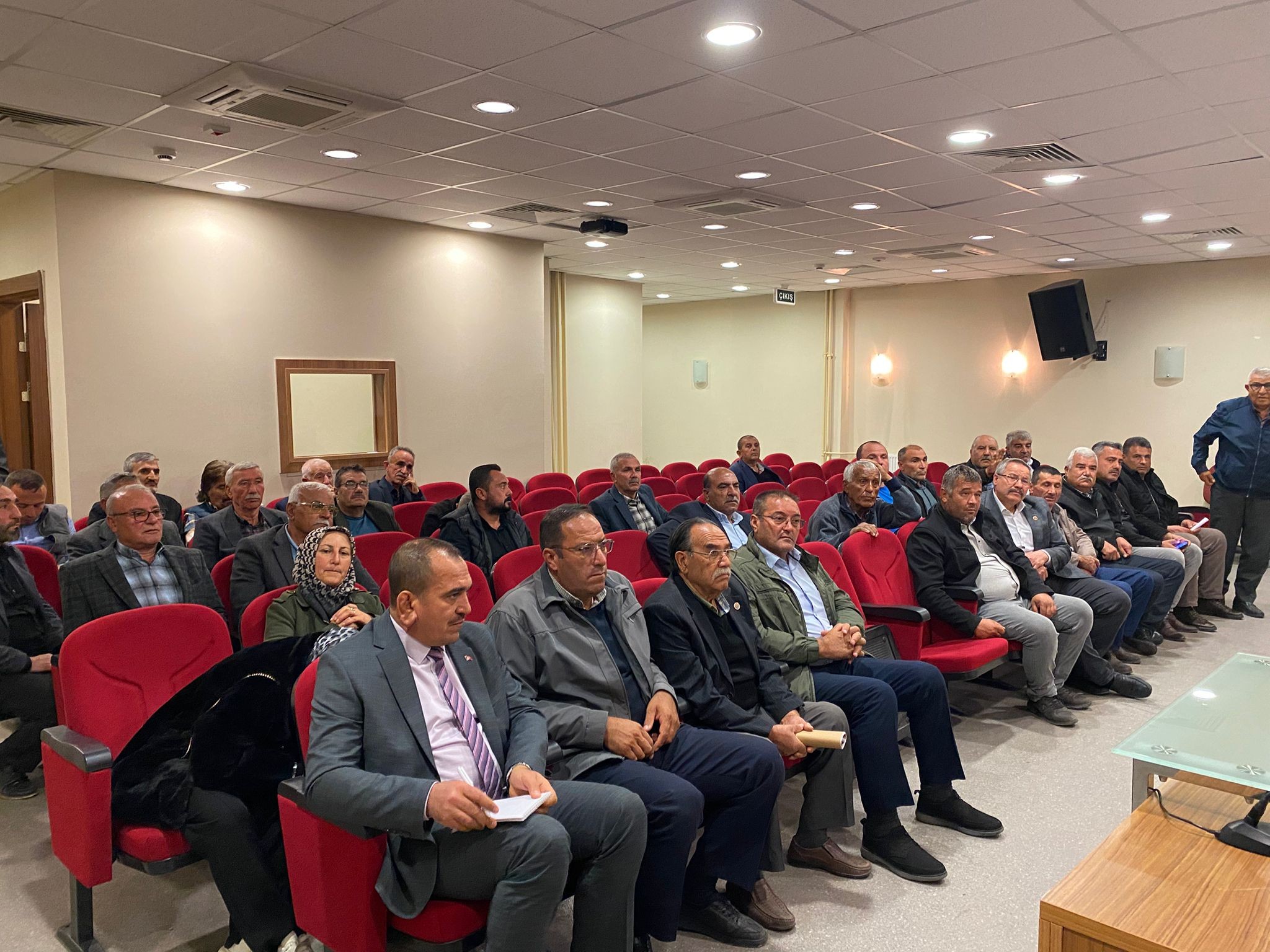 Kaman’da Köy Muhtarları Hizmet Için Bir Araya Geldi2