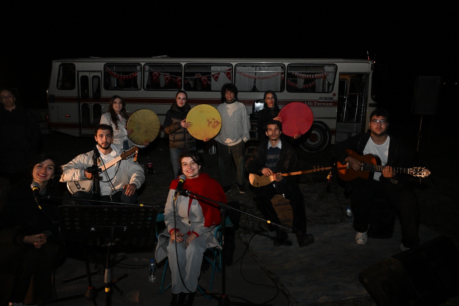 Kesikköprü’de Kamp Ateşiyle Cumhuriyet Coşkusu Yaşandı