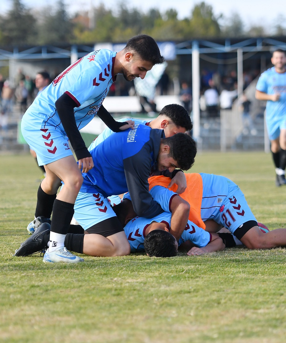 Kırşehir Yetişen Yıldızlarspor 3 Puan Peşinde! (2)