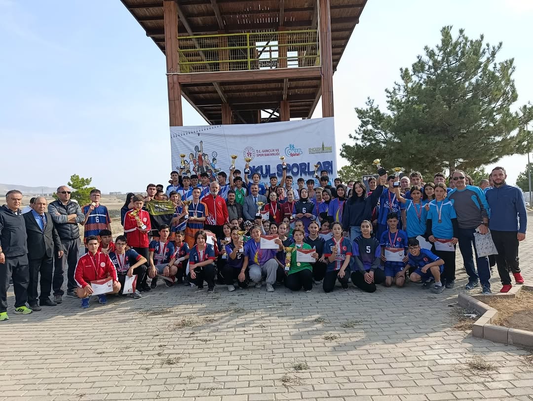 Kırşehir’de Gençlerin Kros Tutkusu Doğada Zirveye Taştı (4)