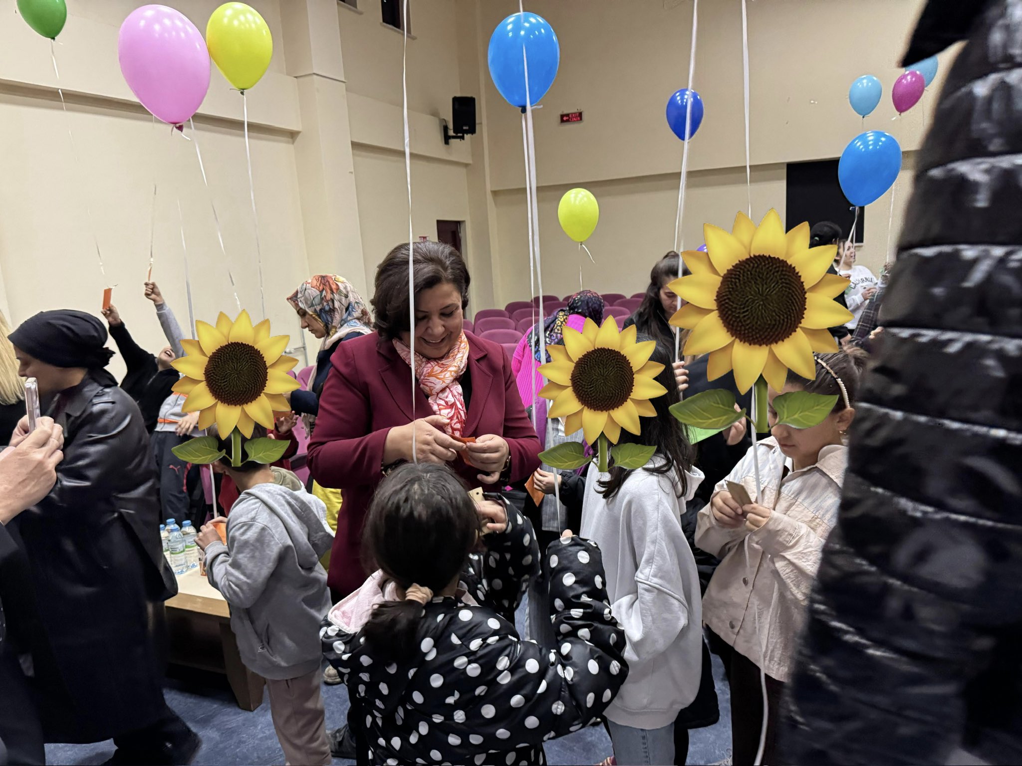 Kırşehir’de Miniklerden Gökyüzüne Dilek Balonları