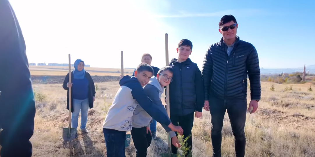 Kırşehir’de Öğretmenler Günü Fidan Dikimiyle Kutlandı2