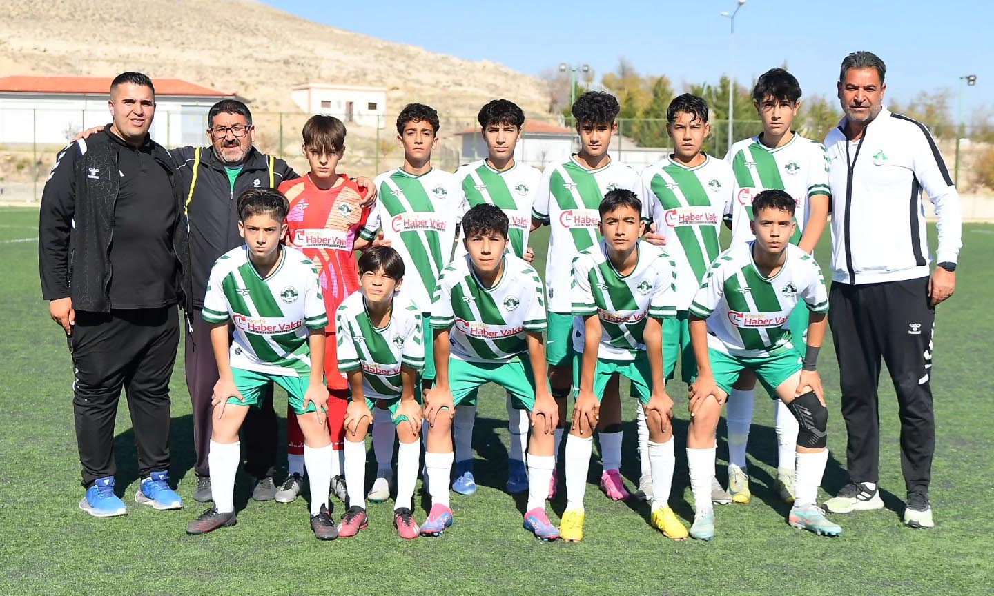 Kırşehirspor Karatay Belediyespor’u Konuk Ediyor (2)