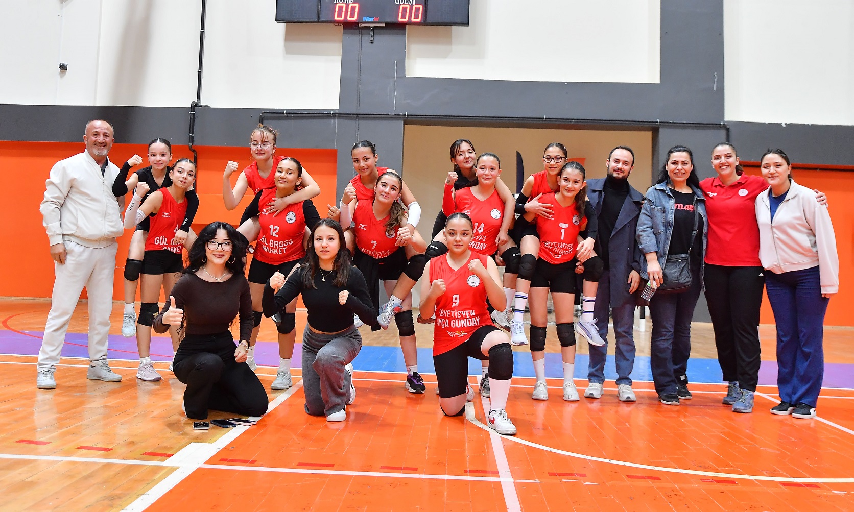 Kızıközüspor Şampiyonluk Yolunda Doludizgin! (3)